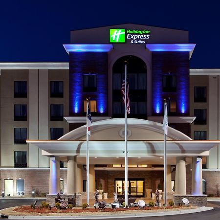 Holiday Inn Express Hotel & Suites Hope Mills-Fayetteville Airport, An Ihg Hotel Экстерьер фото