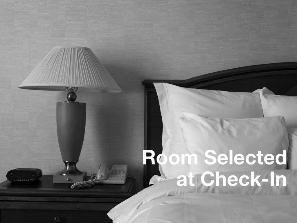 Holiday Inn Express Hotel & Suites Hope Mills-Fayetteville Airport By Ihg Экстерьер фото