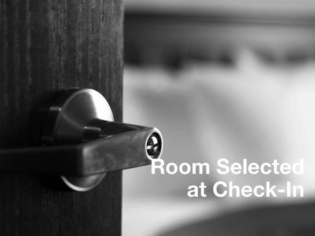 Holiday Inn Express Hotel & Suites Hope Mills-Fayetteville Airport By Ihg Экстерьер фото
